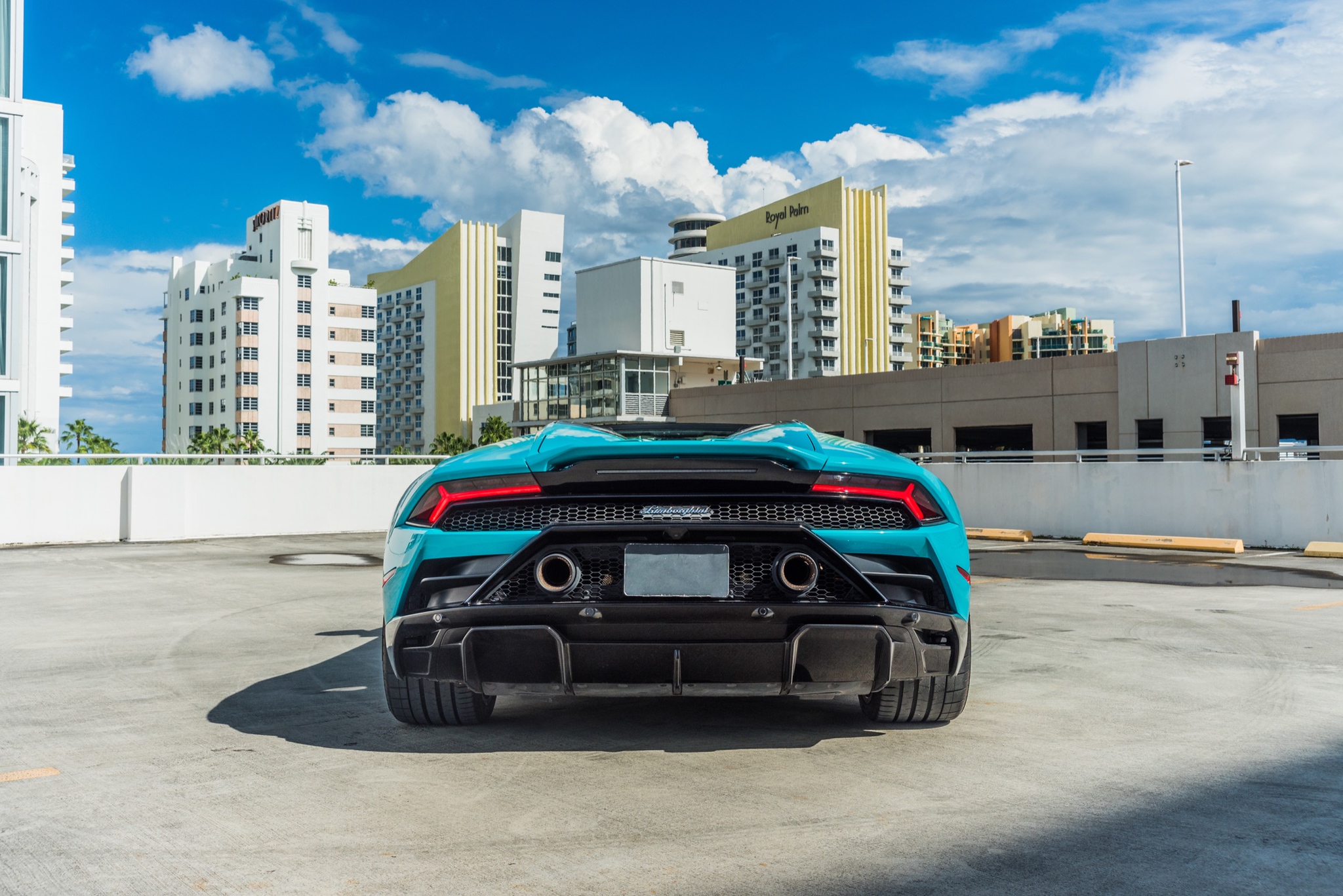 Lamborghini Huracan Evo Spyder Blu Glauco - Image 1