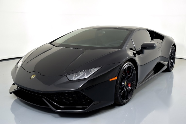 2021 Lamborghini Huracan Evo Coupe Black