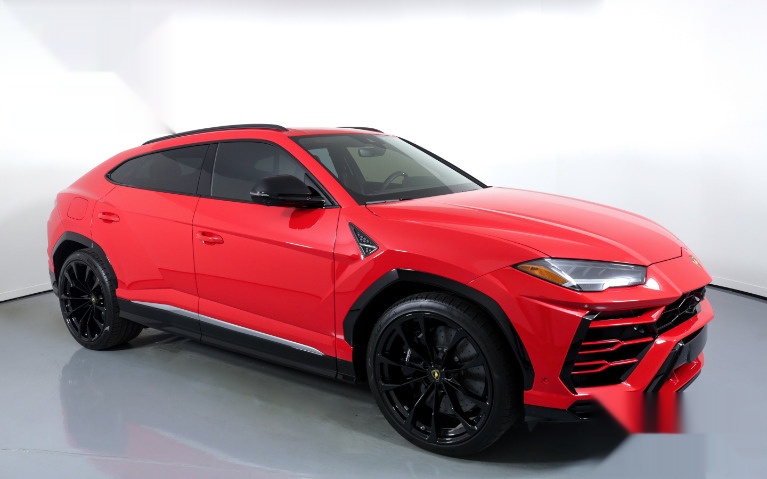 2024 Lamborghini Urus S Red