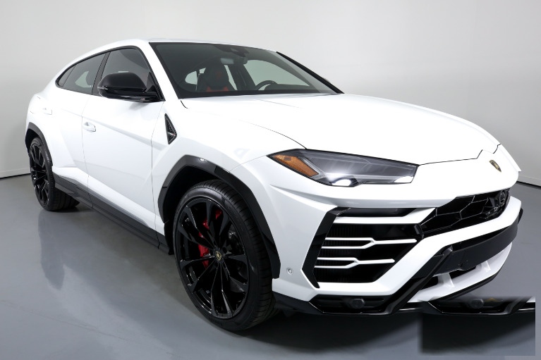 2024 Lamborghini Urus S White