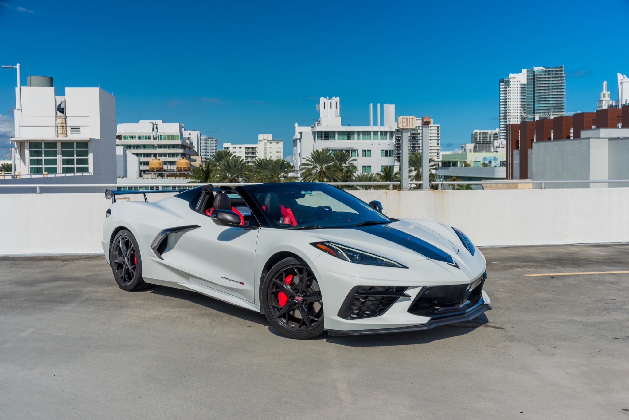 Chevrolet Corvette C8 Convertible White - Image 1