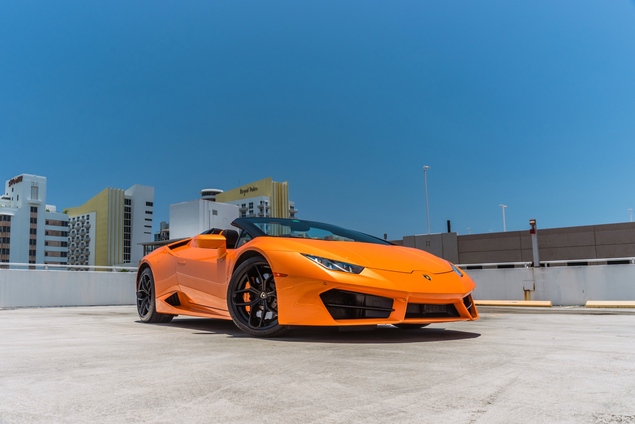Lamborghini Huracan Spyder Orange