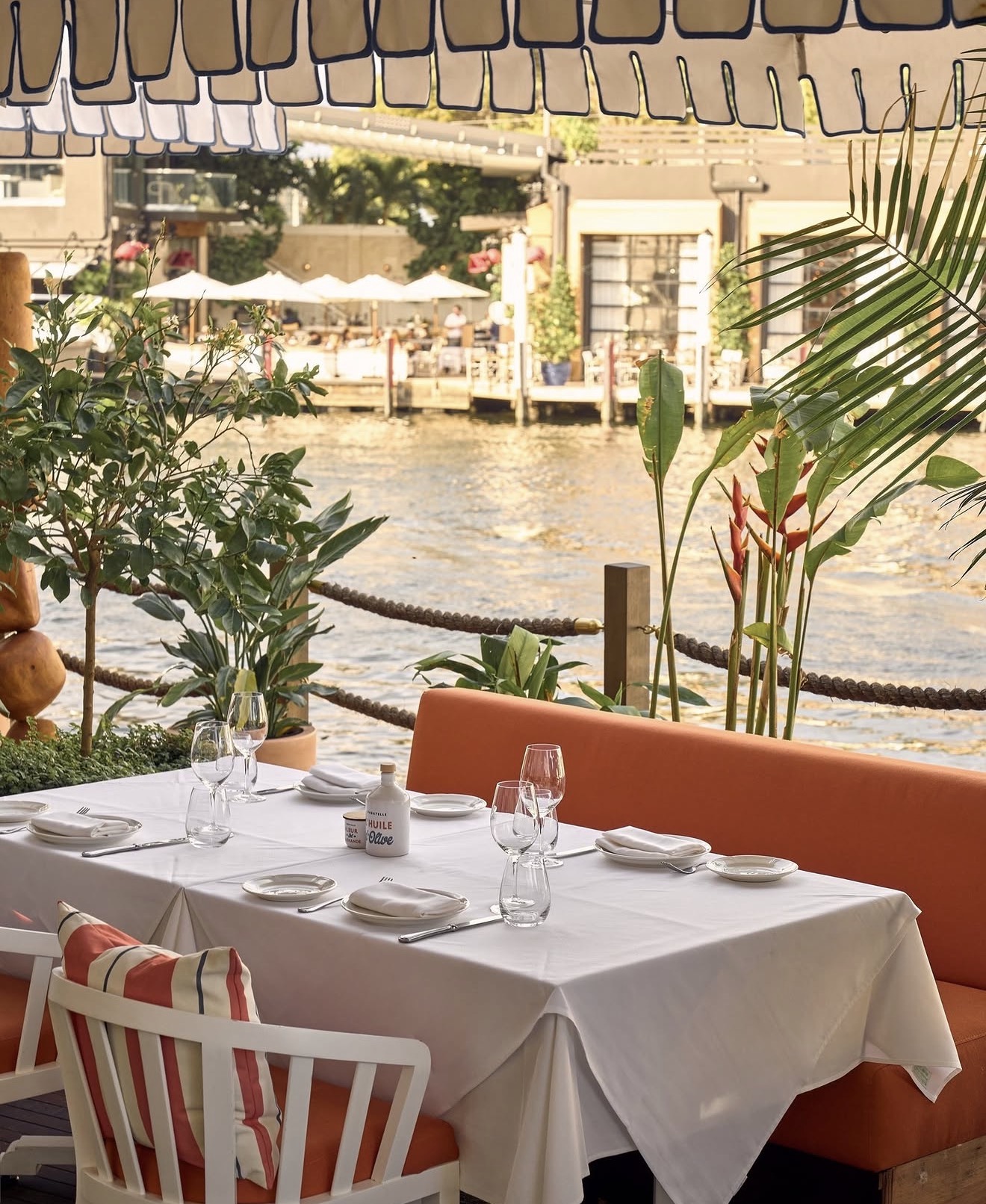 Bagatelle Miami River atmosphere Miami